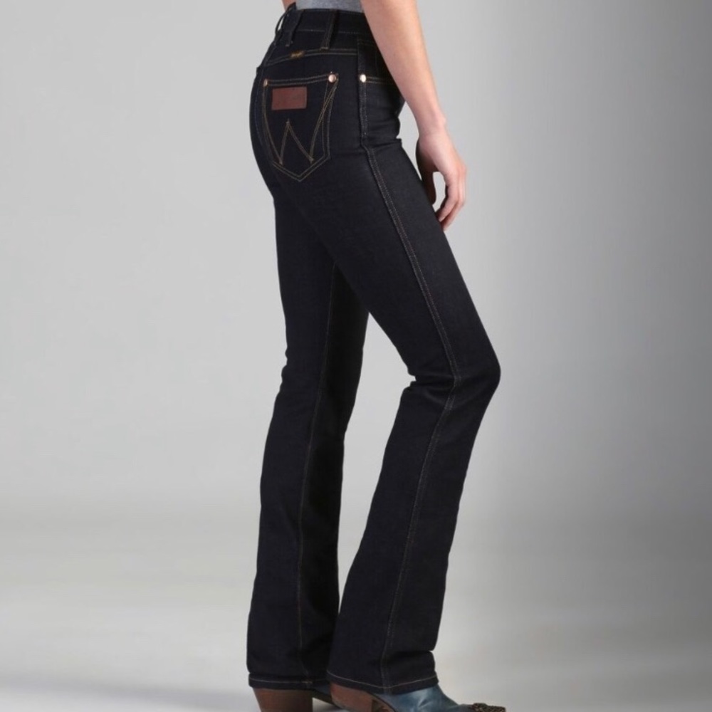 Wrangler Retro Stacked Boot High Rise Dark Wash Jeans Sz 28